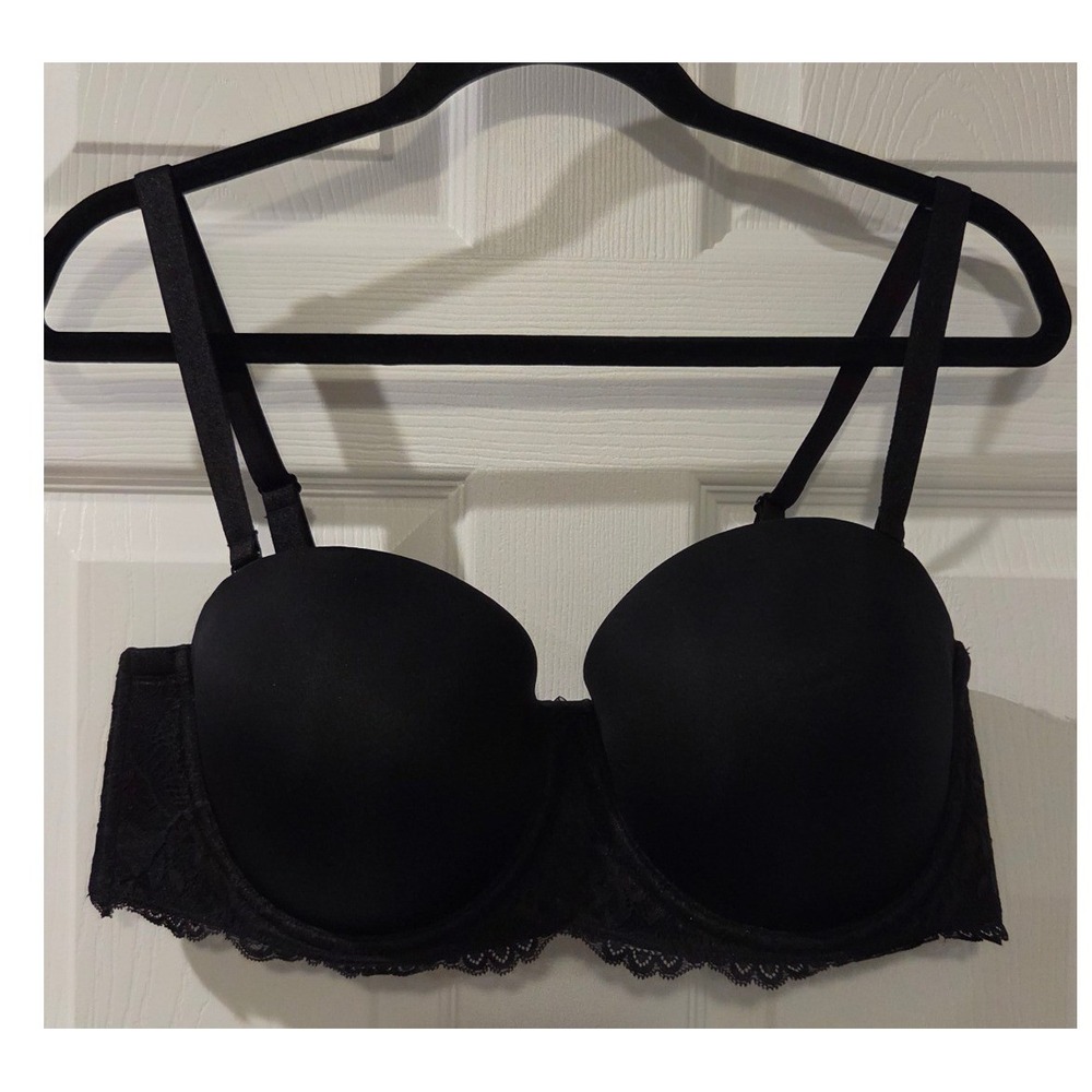 Torrid Bombshell Everyday Strapless Bra 40D Black Convertible Lightly Lined Lace